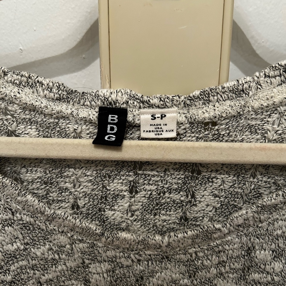 BDG Black and White 3/4 Sleeve Sweater - Size S - Picture 2 of 4